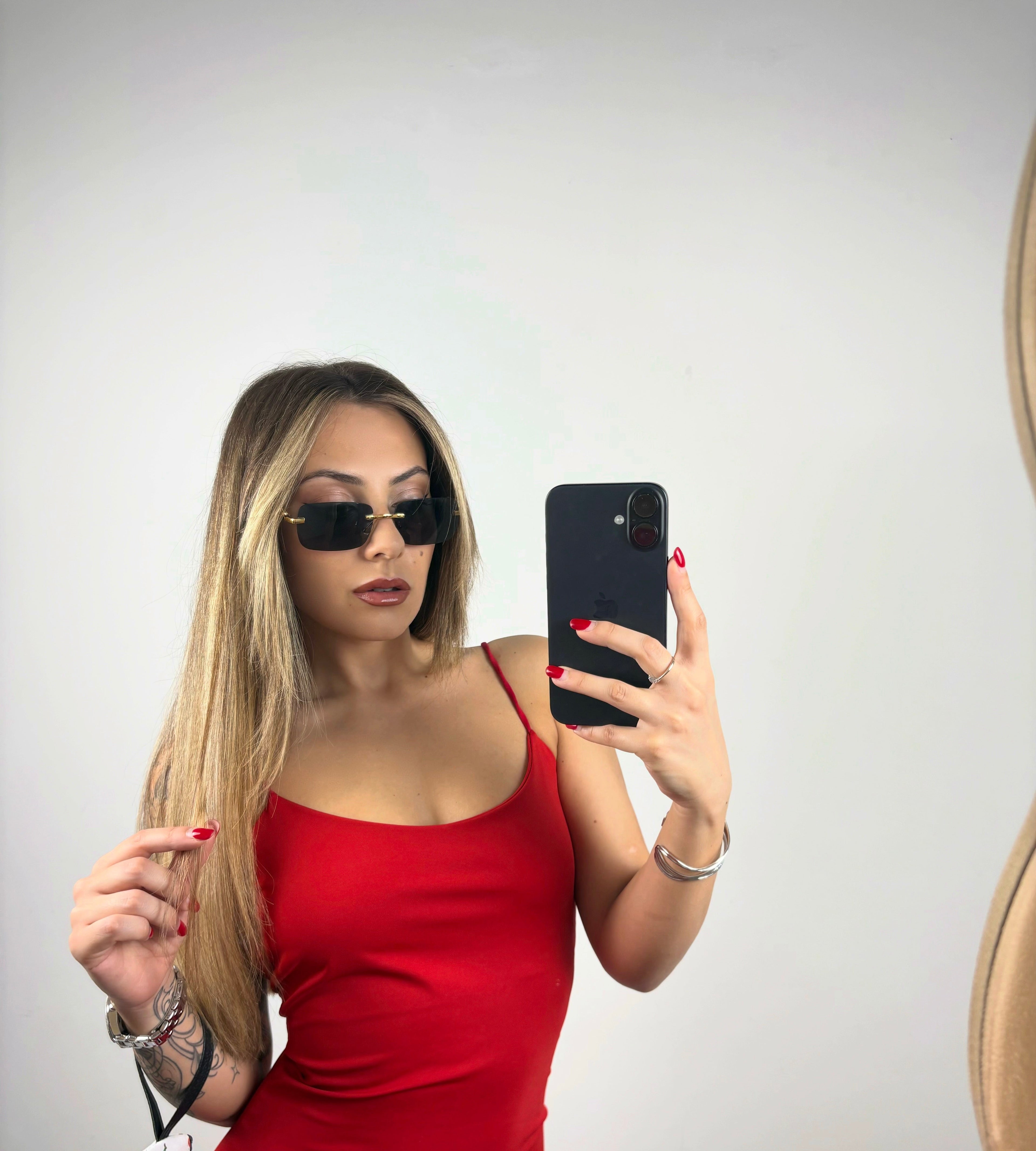 •Blessy Red•