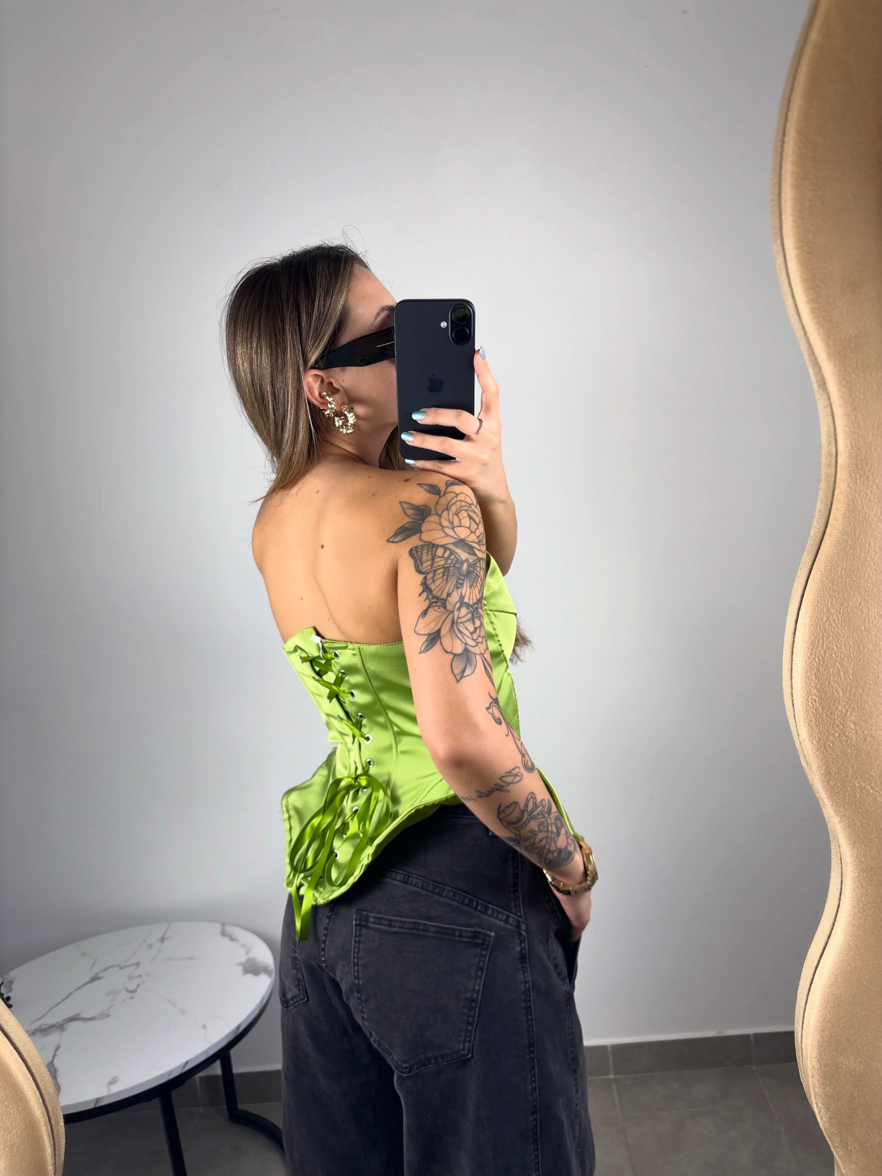 •Outstand Corset•